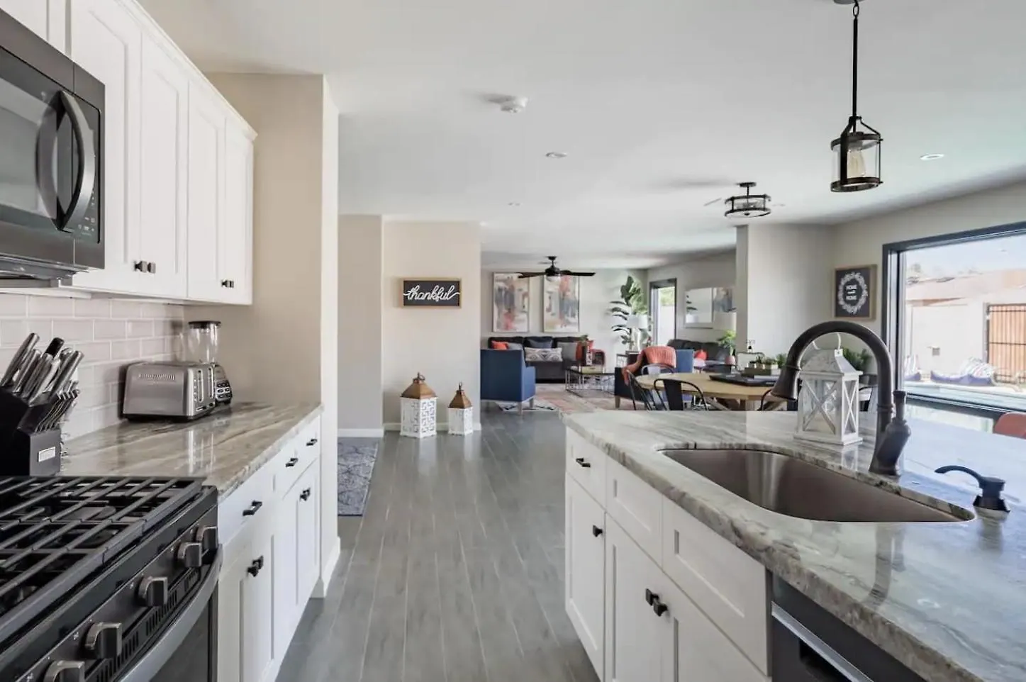 Colorful Desert Hideaway - Heated Pool & Bbq Scottsdale